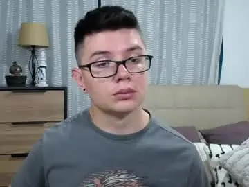Chaturbate Live Porn of kevinhunts