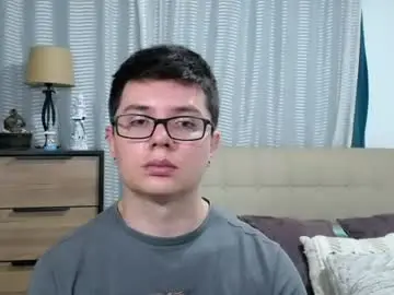 Chaturbate Free Live Porn of kevinhunts