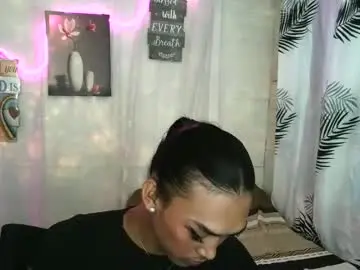 Chaturbate Free Porn Cam of ur_dazzlingmorenaxx