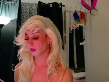 Chaturbate Live Sex Cam of viperthedoll