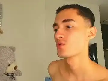 Chaturbate Live Sex of wal_jones