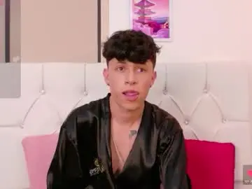 Chaturbate Nude Webcam of axel_evanss