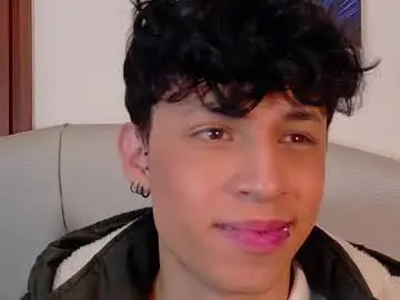 Chaturbate Free Live Porn of axel_evanss