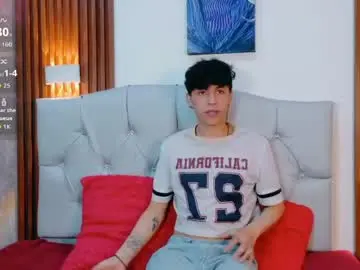 Chaturbate Live Porn of axel_evanss