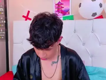 Chaturbate Live Sex of axel_evanss