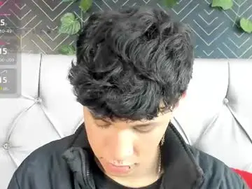 Chaturbate Sex Chat of axel_evanss