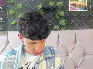 Chaturbate Live Sex of axel_evanss
