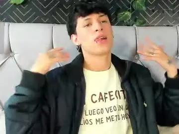 Chaturbate Nude Webcam of axel_evanss