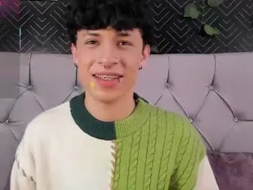 Chaturbate Nude Webcam of axel_evanss