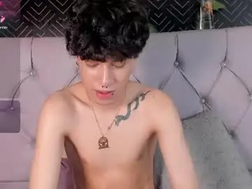 Chaturbate Live Sex Cam of axel_evanss