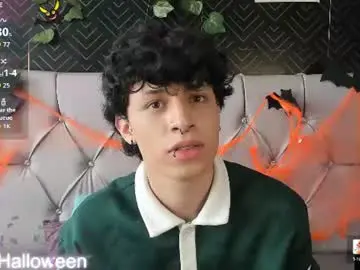 Chaturbate Free Live Porn of axel_evanss