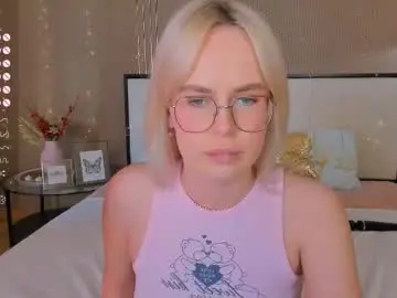 Chaturbate Live Porn of bellatip