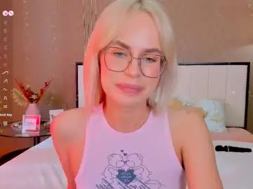 Chaturbate Free Live Porn of bellatip