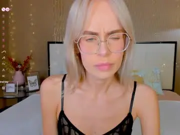 Chaturbate Free Live Porn of bellatip
