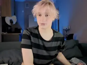 Chaturbate Live Sex Cam of gregory_byyrd