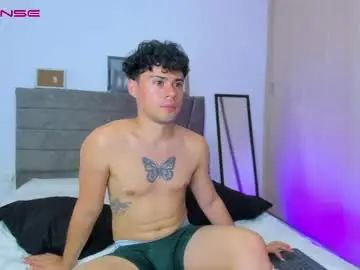 Chaturbate Live Sex of ithan_salvatore
