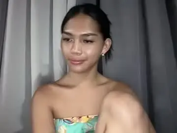 Chaturbate Live Sex Cam of prettymiya