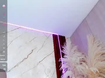 Chaturbate Live Porn of tamarafoxy_