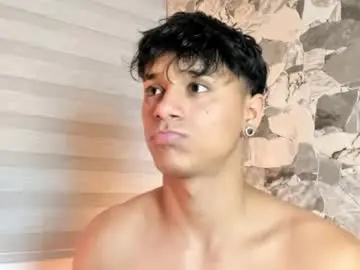 Chaturbate Adult Video Chat of zyzz_1812