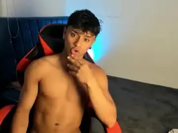 Chaturbate Adult Webcam of zyzz_1812