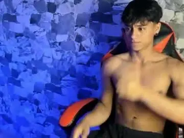Chaturbate Adult Webcam of zyzz_1812