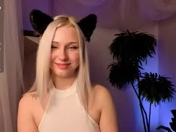 Chaturbate Watch Live Sex Cams of cateyepro