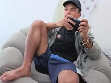 Chaturbate Live Porn of daniels6959