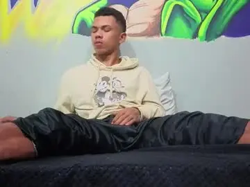 Chaturbate Best live sex cam show of daniels6959