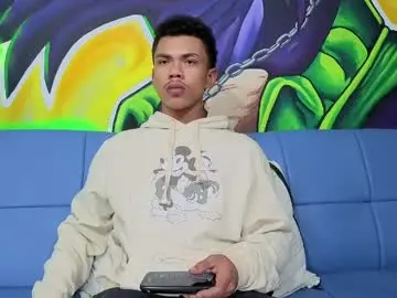 Chaturbate Nude Webcam of daniels6959