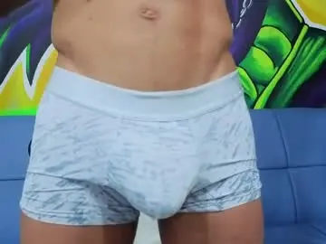 Chaturbate Nude Webcam of daniels6959