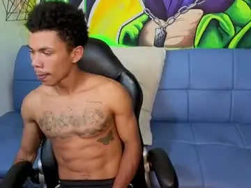 Chaturbate Nude Webcam of daniels6959