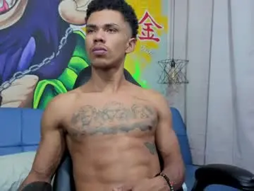 Chaturbate Live Sex Cam of daniels6959