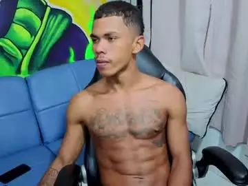 Chaturbate Watch Live Sex Cams of daniels6959