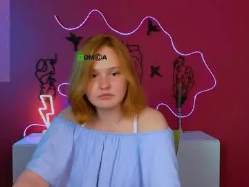 Chaturbate Best live sex cam show of darly_honey