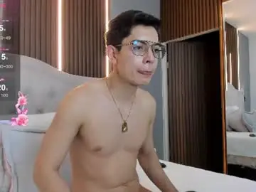 Chaturbate Free Live Porn of ethan12_