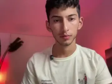 Chaturbate Adult Webcams of ethan_skiny_