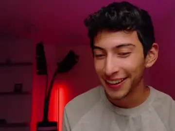Chaturbate Best live sex cam show of ethan_skiny_