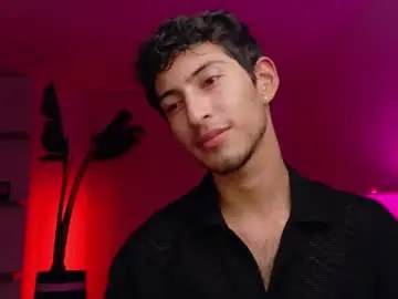 Chaturbate Free Porn Cam of ethan_skiny_