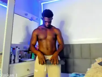 Chaturbate Sex Cam of nicolaskan