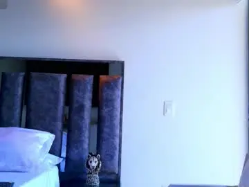 Chaturbate Watch Live Sex Cams of santin_seans