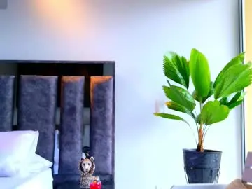 Chaturbate Watch Live Sex Cams of santin_seans