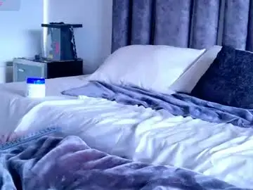 Chaturbate Live Sex of santin_seans