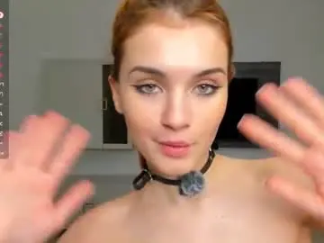 Chaturbate Sex Cam of synne_glows