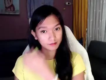 Chaturbate Live Sex Cam of urasian_newra