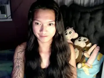 Chaturbate Free Live Porn of urasian_newra