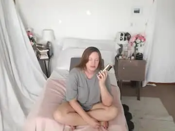 Chaturbate Live Sex Cam of adorable22