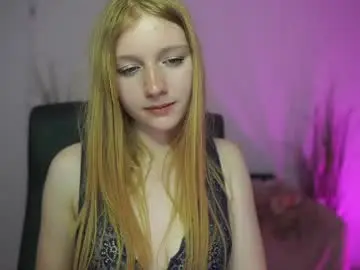 Chaturbate Watch Live Sex Cams of dirtychloe18