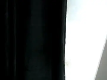 Chaturbate Live Sex Cam of kennerfox77