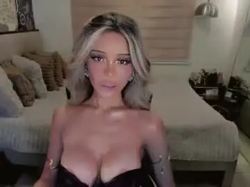 Chaturbate Live Sex Cam of the_enchantressxx