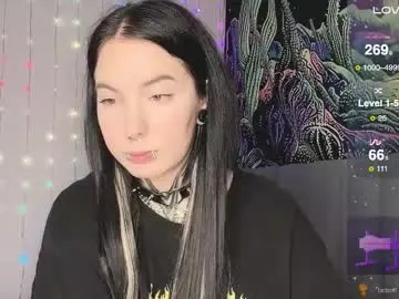 Chaturbate Watch Live Sex Cams of vivi__squirrel